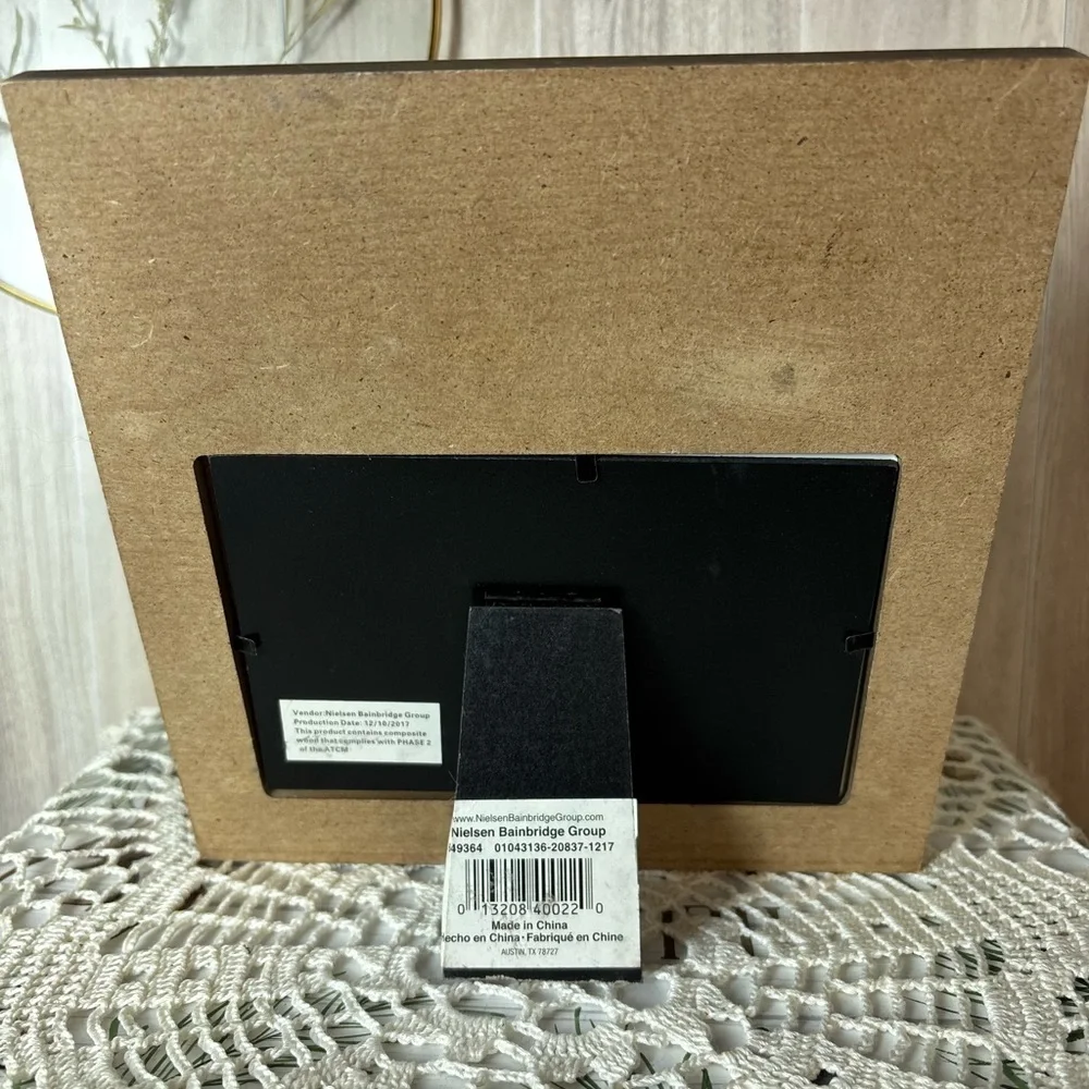 Love is in the Air Brown Wooden Picture Frame 4 x 6